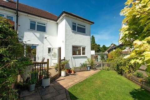 13 Crest View Drive, Petts Wood, Orpington, BR5 1BZ