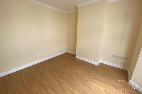 2 bedroom terraced house to rent, Carlyle Street, Brighton BN2