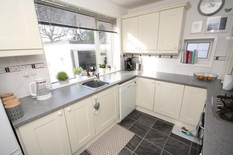 24 Willett Close, Petts Wood, Orpington, BR5 1QH