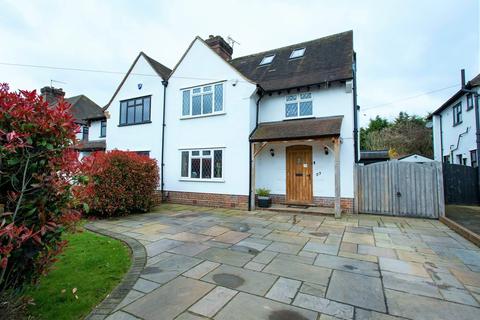 53 Crossway, Petts Wood, Orpington, BR5 1PE