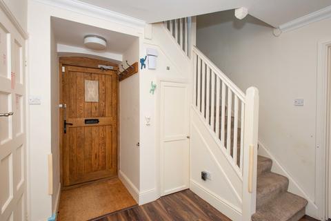53 Crossway, Petts Wood, Orpington, BR5 1PE