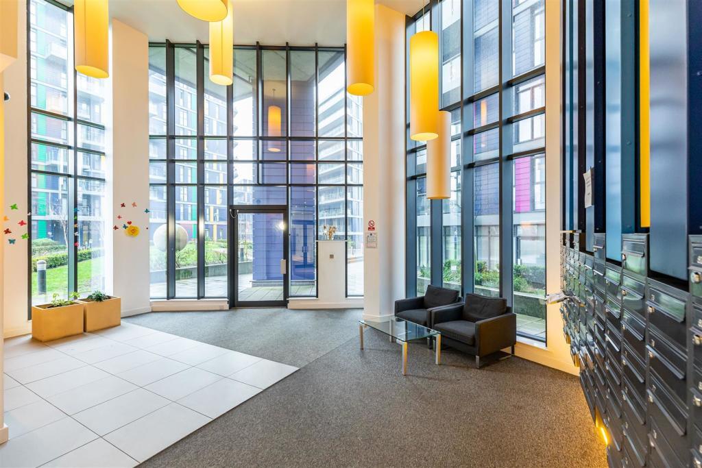 2 bedroom flat for sale in alperton