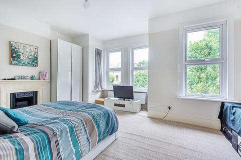 23 Woolstone Road, London, SE23 2TR