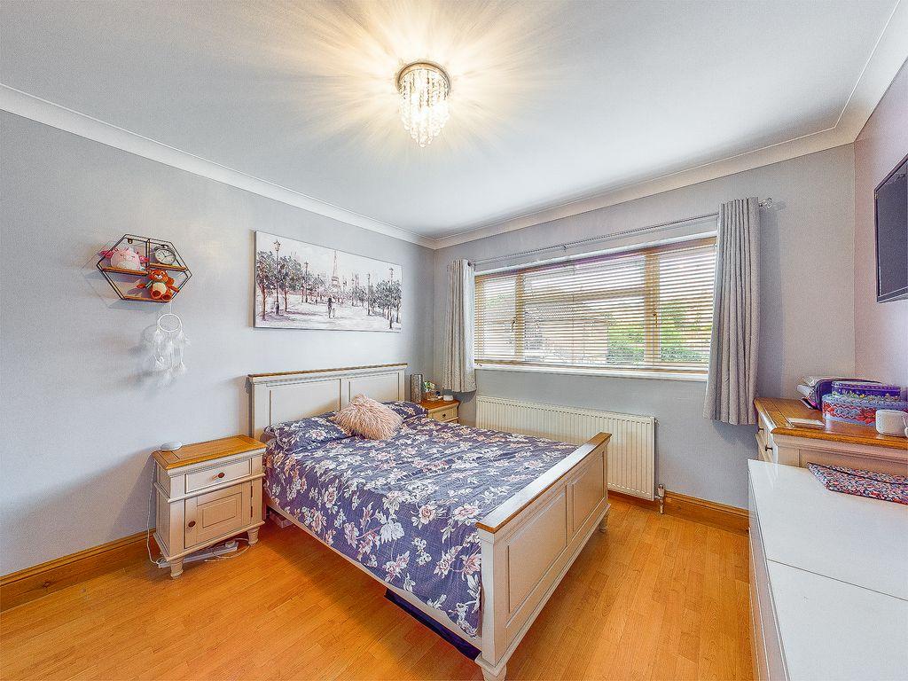 Bedroom 2 (Double)