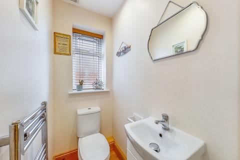 2 Abbey Road, Rochester, ME2 3QA