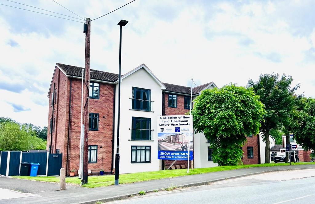 Thorsten House, Rees Drive, Wombourne, WV5 9DR 2 bed apartment £900
