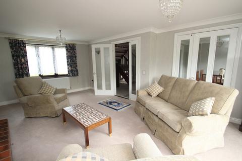 12 Highfield Road, Chislehurst, BR7 6QZ