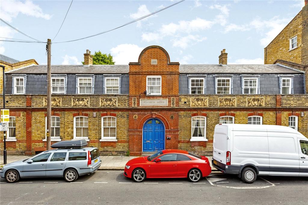 Edgeley Road, Clapham, London, SW4 1 bed house £1,750 pcm (£404 pw)