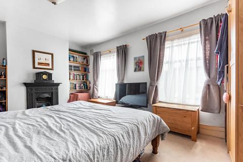 2 bedroom detached house for sale - Halifax Street, Sydenham