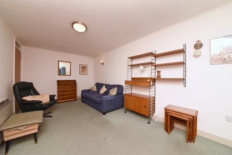 1 bedroom apartment for sale, Stokes Court, Diploma Avenue, N2