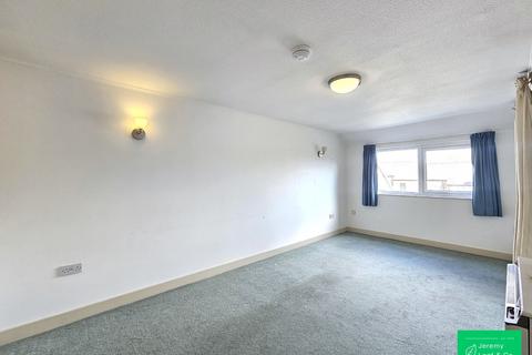 1 bedroom apartment for sale, Stokes Court, Diploma Avenue, N2