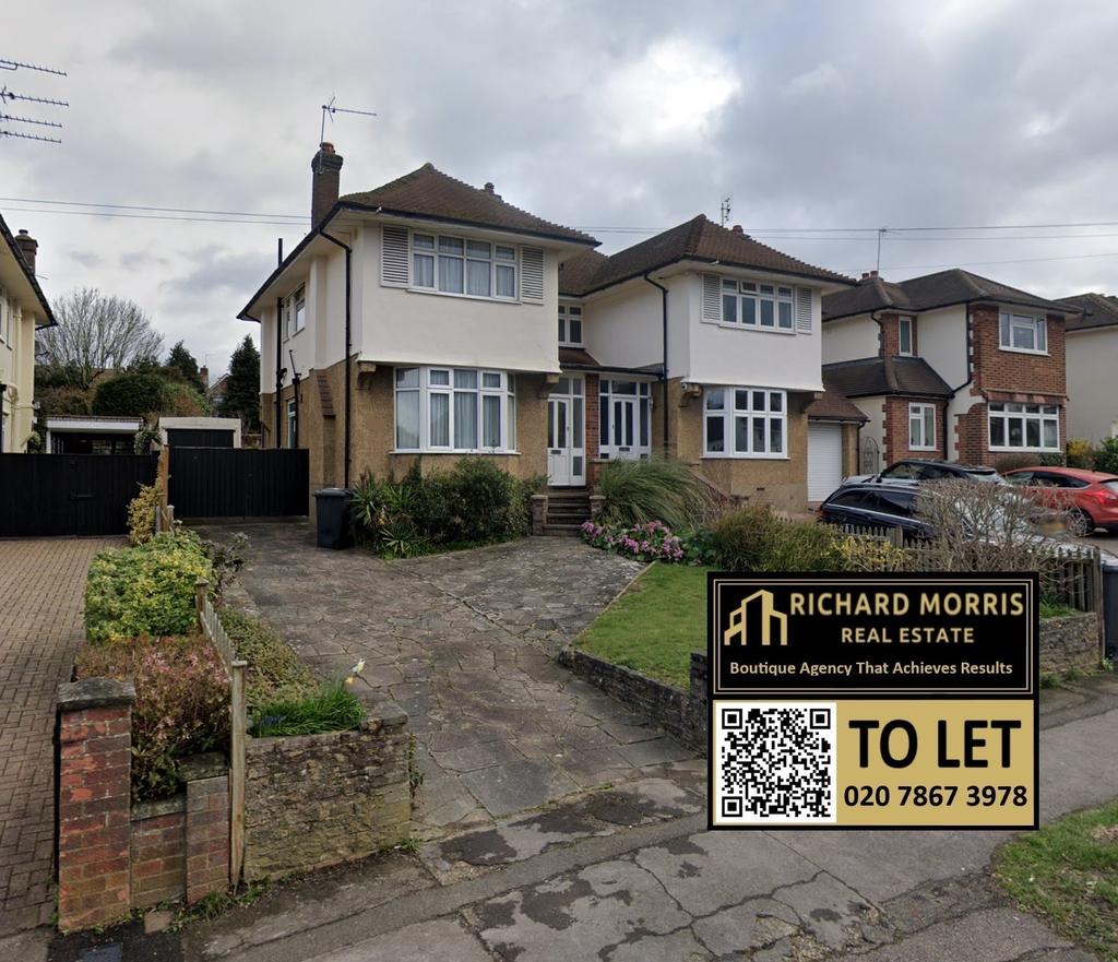 Willow Way,Radlett,WD7 8DU 3 bed semidetached house £2,500 pcm (£577 pw)