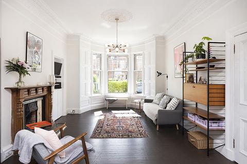 108 Craiglea Drive, Edinburgh, EH10 5PN