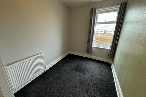 3 bedroom terraced house to rent, Enfield Road, Blackpool FY1