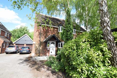 undefined, Lewknor Close, Lewknor