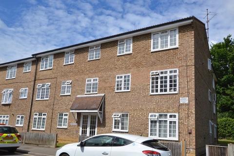 42 Sopwith Avenue, Chessington, KT9 1QE