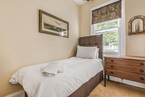 61 Bridge View, London, W6 9DD
