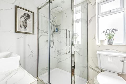 61 Bridge View, London, W6 9DD
