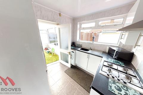 2 Beech Avenue, Melling, Liverpool, L31 1BJ