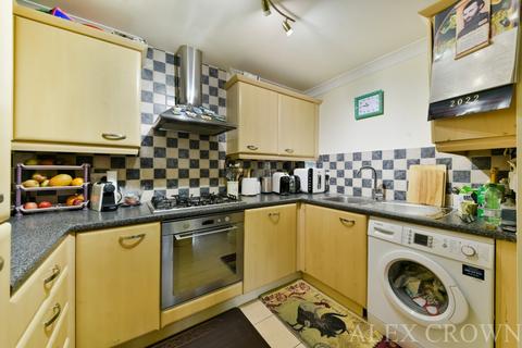 2 bedroom flat for sale - Century House, Forty Avenue, Wembley Park