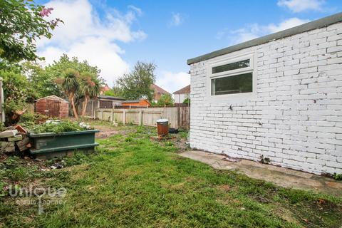 10 Witton Grove, Fleetwood, FY7 8HJ