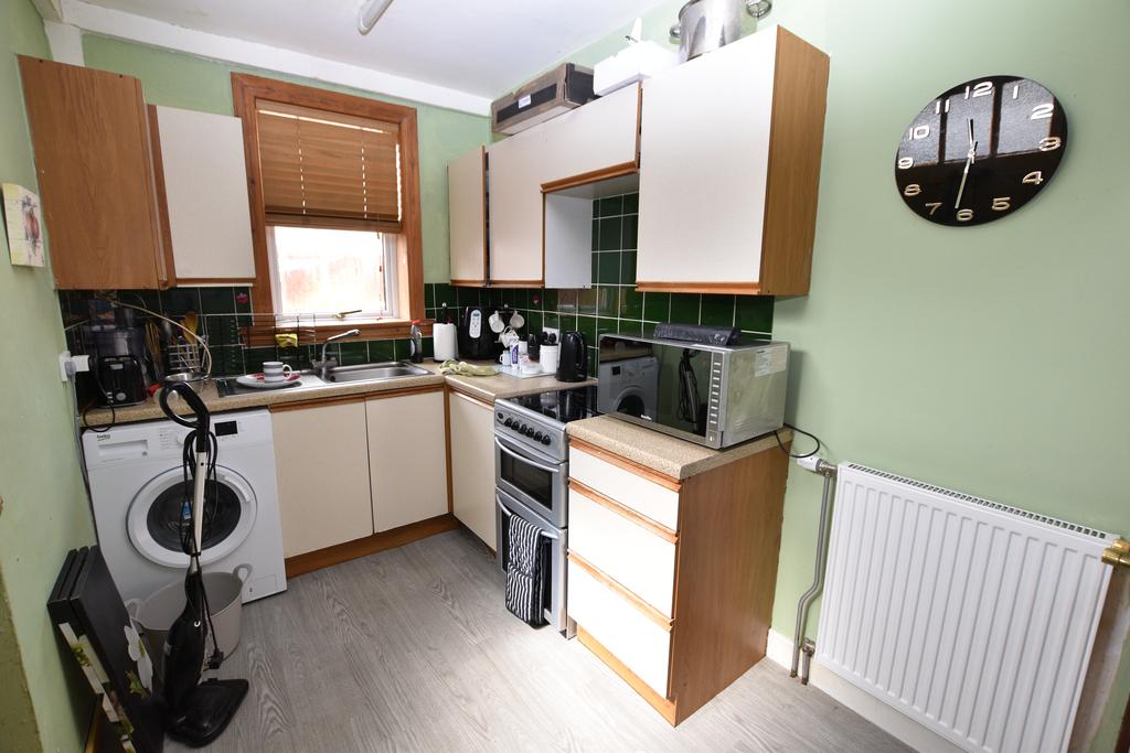 Hay Street, Elgin 2 bed semidetached house £175,000