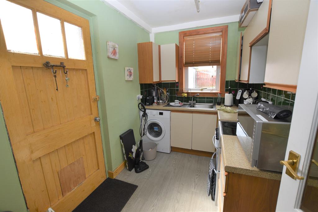 Hay Street, Elgin 2 bed semidetached house £175,000