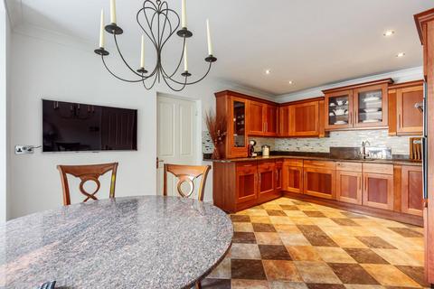 15 Tredwell Close, Bromley, BR2 9RH
