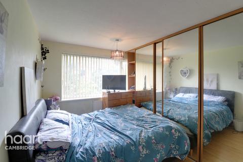 3 bedroom end of terrace house for sale - Fernlea Close, Cambridge