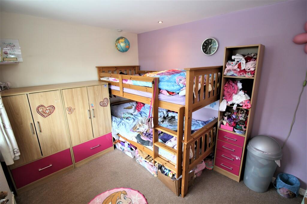 Bed2