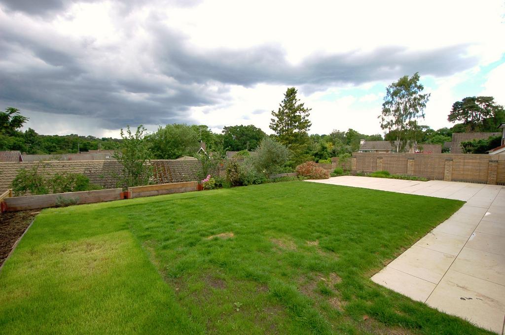 Attractive gardens