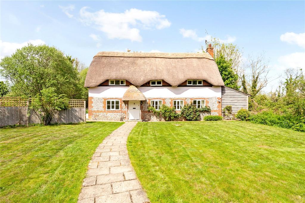 Gaters Lane, Winterbourne Dauntsey, Salisbury, SP4 2 bed detached house