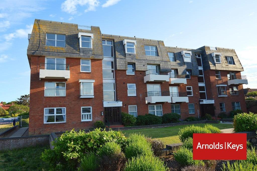 The Esplanade, Sheringham 2 bed apartment £325,000