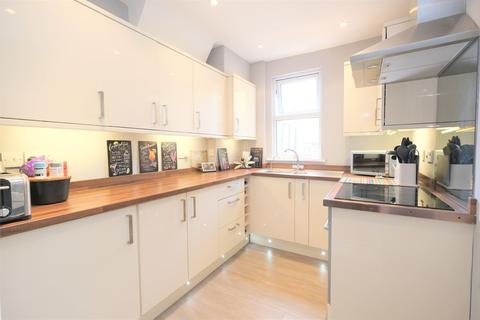 2 bedroom terraced house for sale - Station Road, Orpington