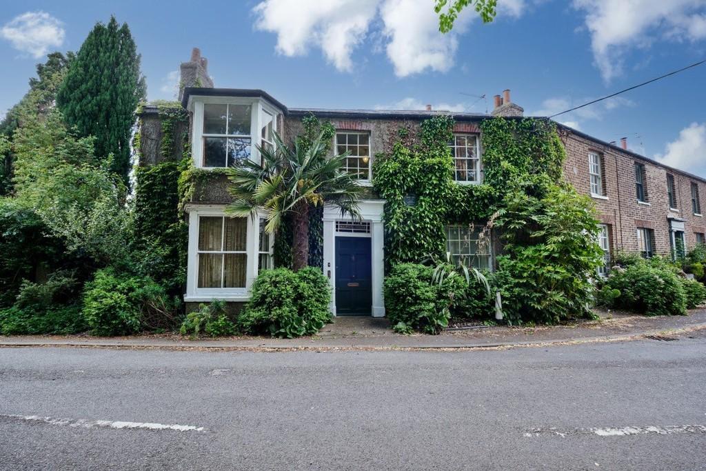 Peatlings Lane, Wisbech 4 bed semidetached house £400,000