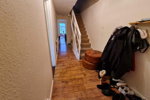 48 Duddington Close, London, SE9 4JD