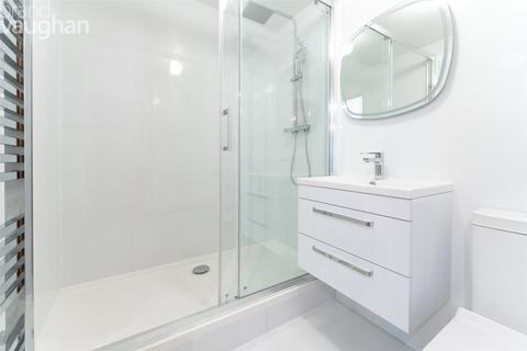 3 bedroom flat to rent, Eaton Road, Hove, East Sussex, BN3