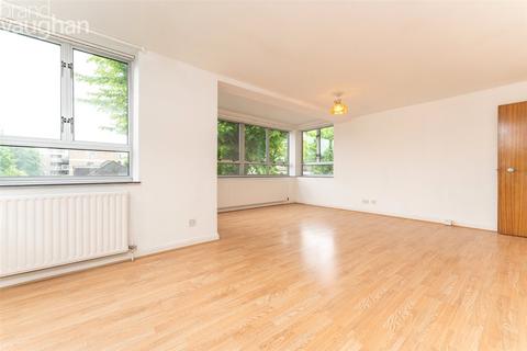 3 bedroom flat to rent, Eaton Road, Hove, East Sussex, BN3