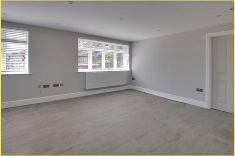 1 bedroom apartment to rent - Wickham Road, Shirley