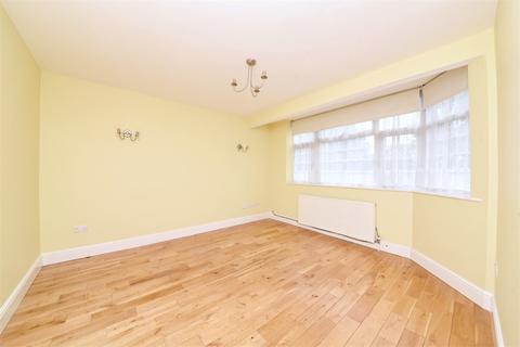 1a Abercorn Road, London, NW7 1JD