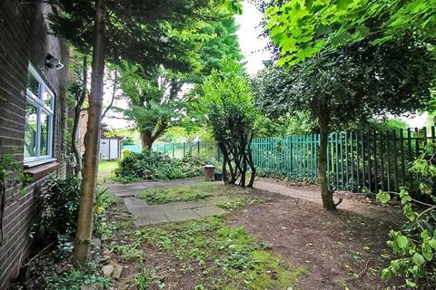 26 Weyhill Close, Wolverhampton, WV9 5RA