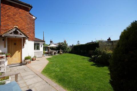 Fringe Cottage Mouse Lane, Steyning, BN44 3LP