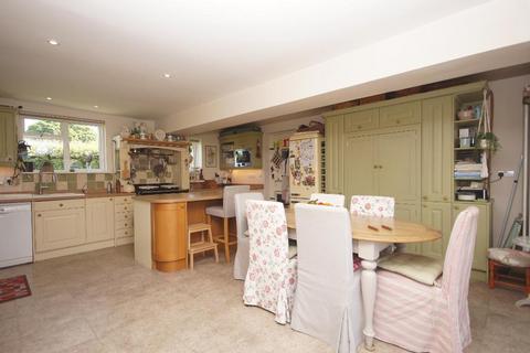 Fringe Cottage Mouse Lane, Steyning, BN44 3LP