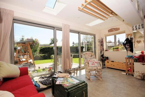 Fringe Cottage Mouse Lane, Steyning, BN44 3LP