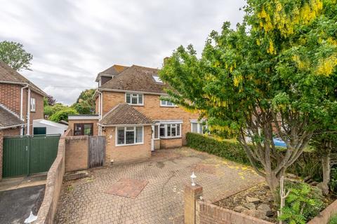 4 bedroom semi-detached house for sale - Selsey Road, Chichester