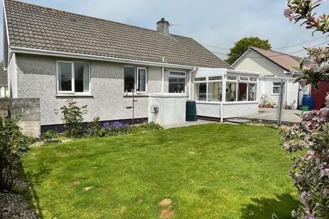 3 bedroom detached bungalow for sale - Trevarno Close, Trewoon