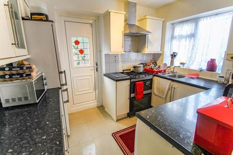 115 Oldfields Circus, Northolt, UB5 4RZ