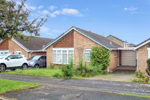 2 bedroom detached bungalow for sale - Beverley, Toothill, Swindon