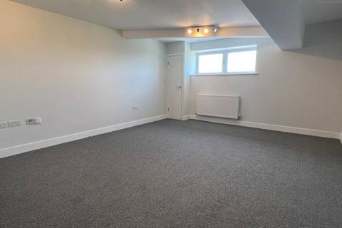 2 bedroom flat to rent, The Grosvenor, Newmarket