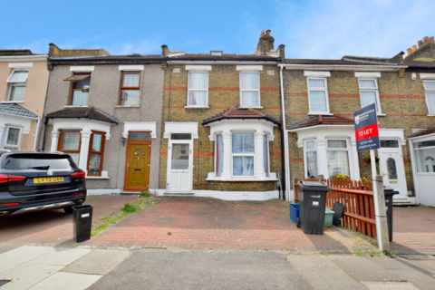 5 bedroom terraced house to rent, Wingate Road, Ilford, IG1